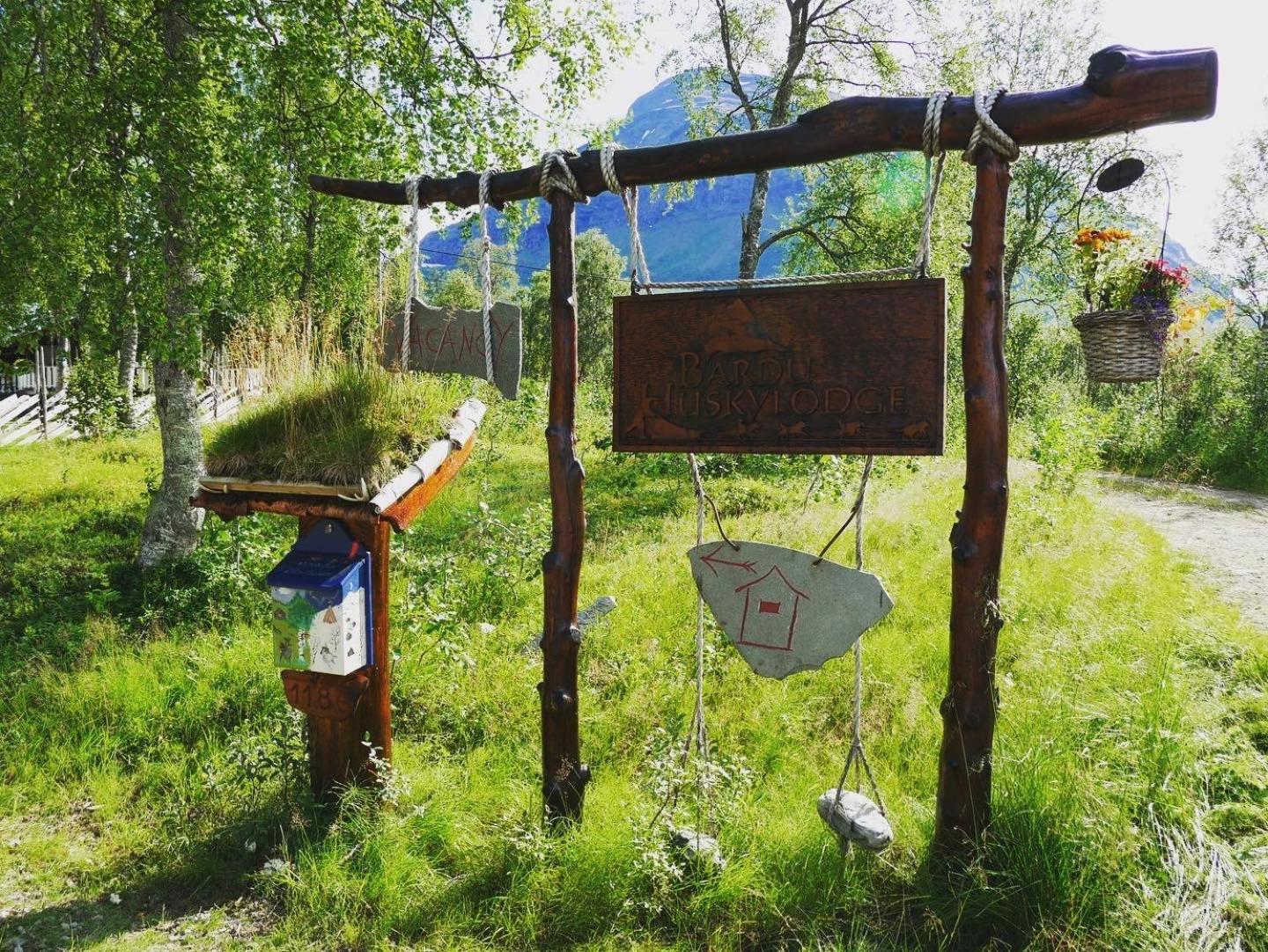 Bardu Huskylodge Экстерьер фото